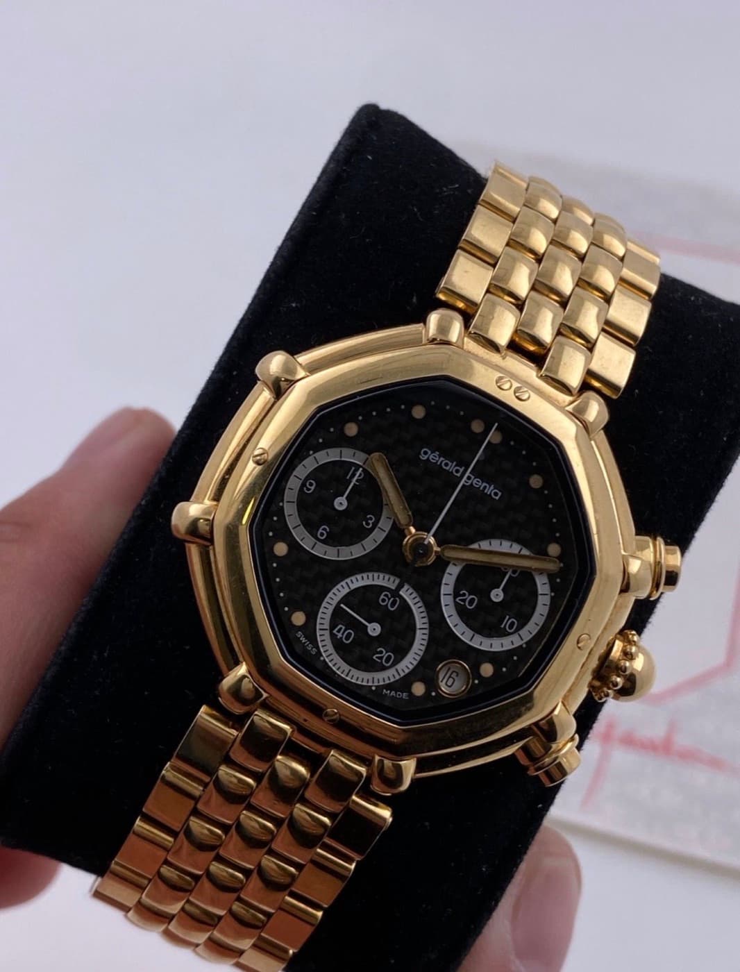 Gérald Genta Success Chronograph „Carbon“ – Ansicht 6