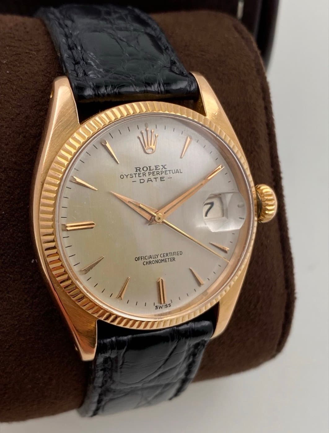 Rolex Oyster Perpetual Date (Roségold) – Ansicht 2